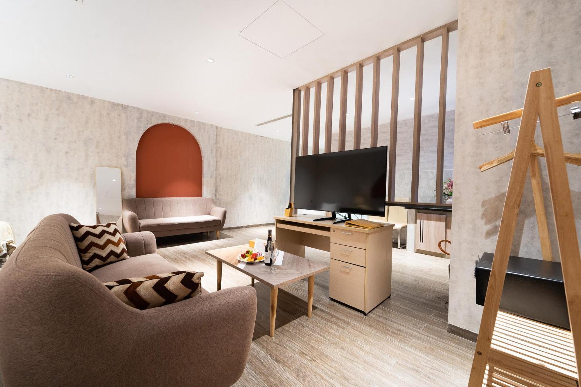 Nicecy Hotel Suites & Spa Thành Pho Ho Chí Minh Esterno foto