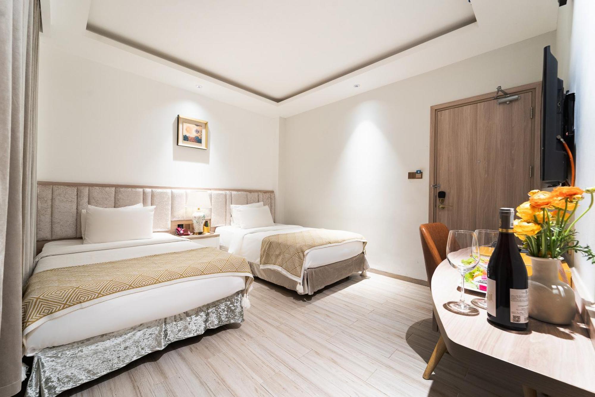 Nicecy Hotel Suites & Spa Thành Pho Ho Chí Minh Esterno foto